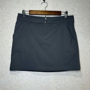 Columbia Sportswear Company OMNI-SHIELD Gray Outdoor Skirt Hiking Golf Size 6